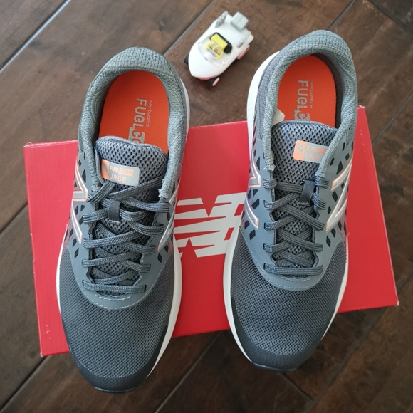 New Balance Fuelcore Urge - Picture 3 of 10